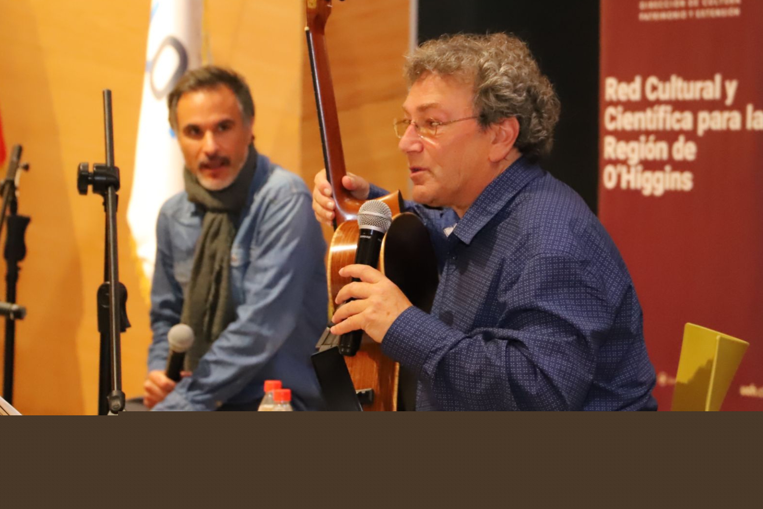 Cuerdas y música: Destacado guitarrista David Tanenbaum deleitó a estudiantes de colegios de la región